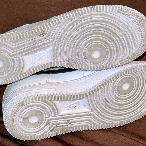 NIKE AIR FORCE 1 LOW - Picture 6 of 8